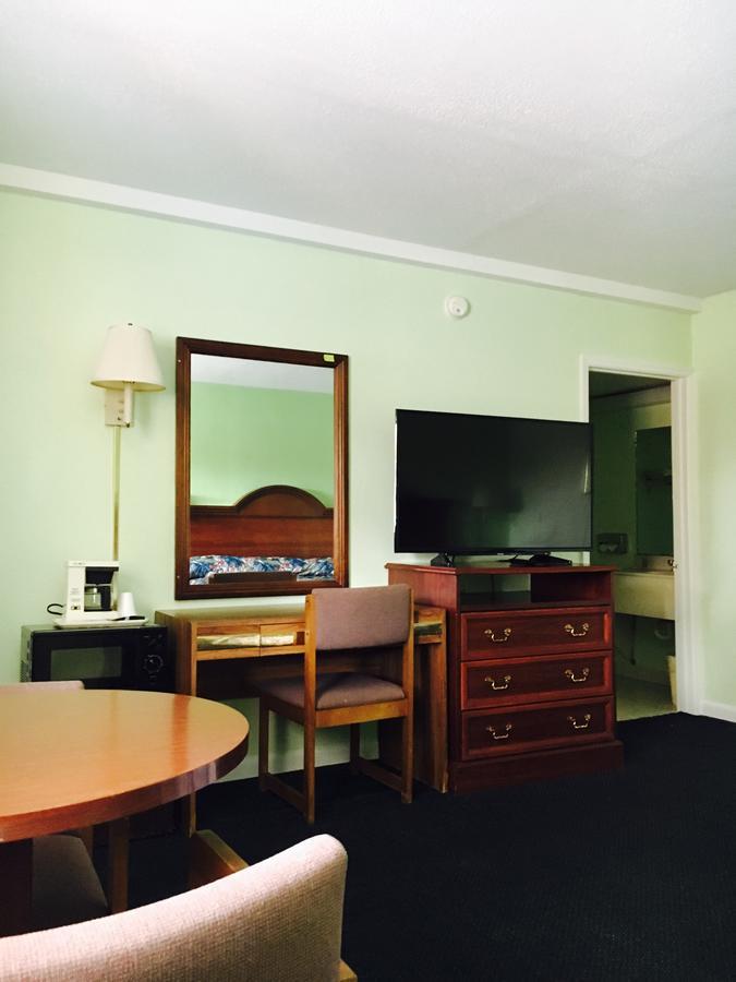 Relax Inn Folkston Εξωτερικό φωτογραφία